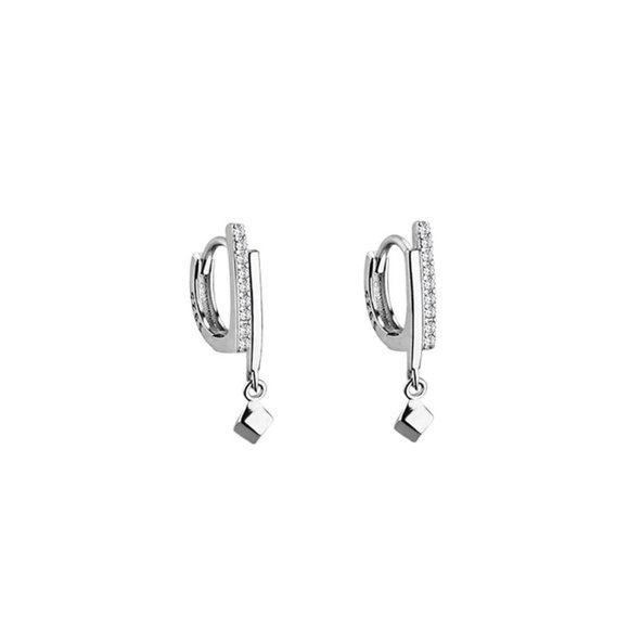 *NEW 925 Sterling Silver Diamond Cube Earrings - Picture 8 of 8
